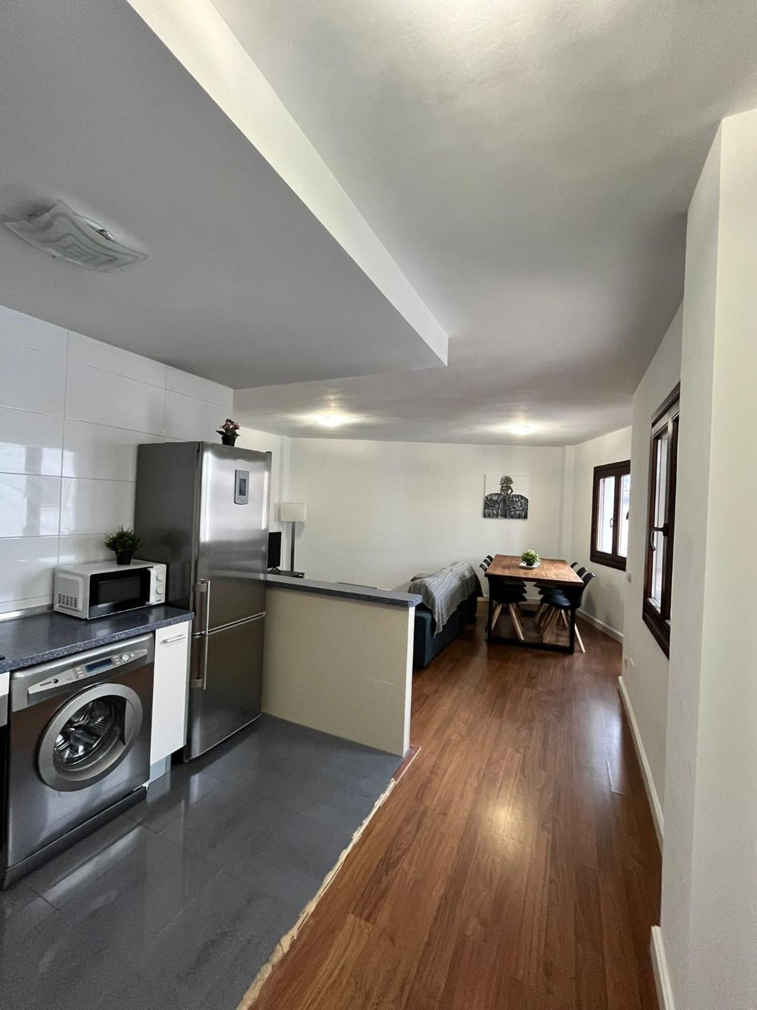 El Torcal Luxury Apartment With Free Parking Malaga Exterior photo